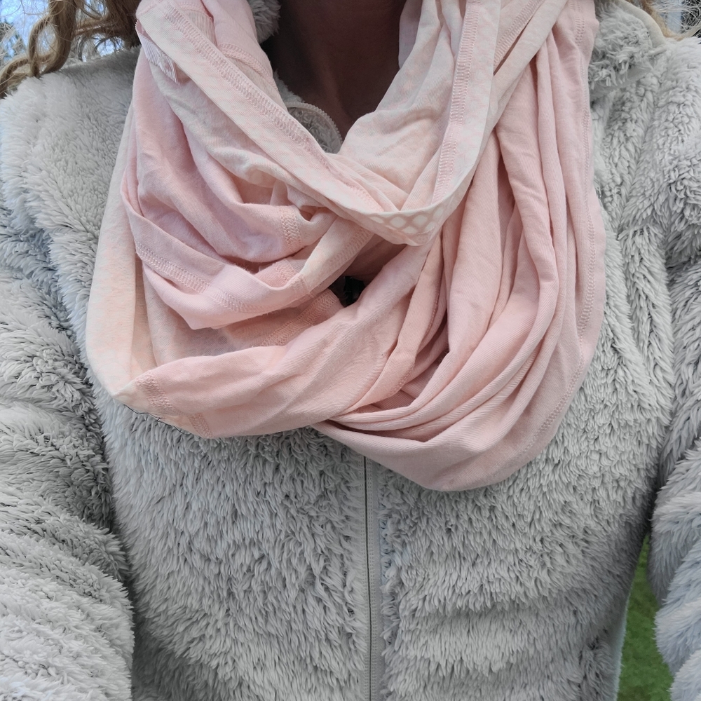 Lululemon Infinity Scarf